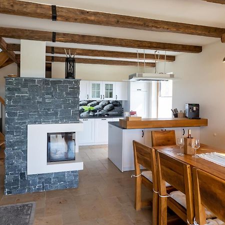 Landvilla Sinelia Premium Dietersdorf am Gnasbach ภายนอก รูปภาพ
