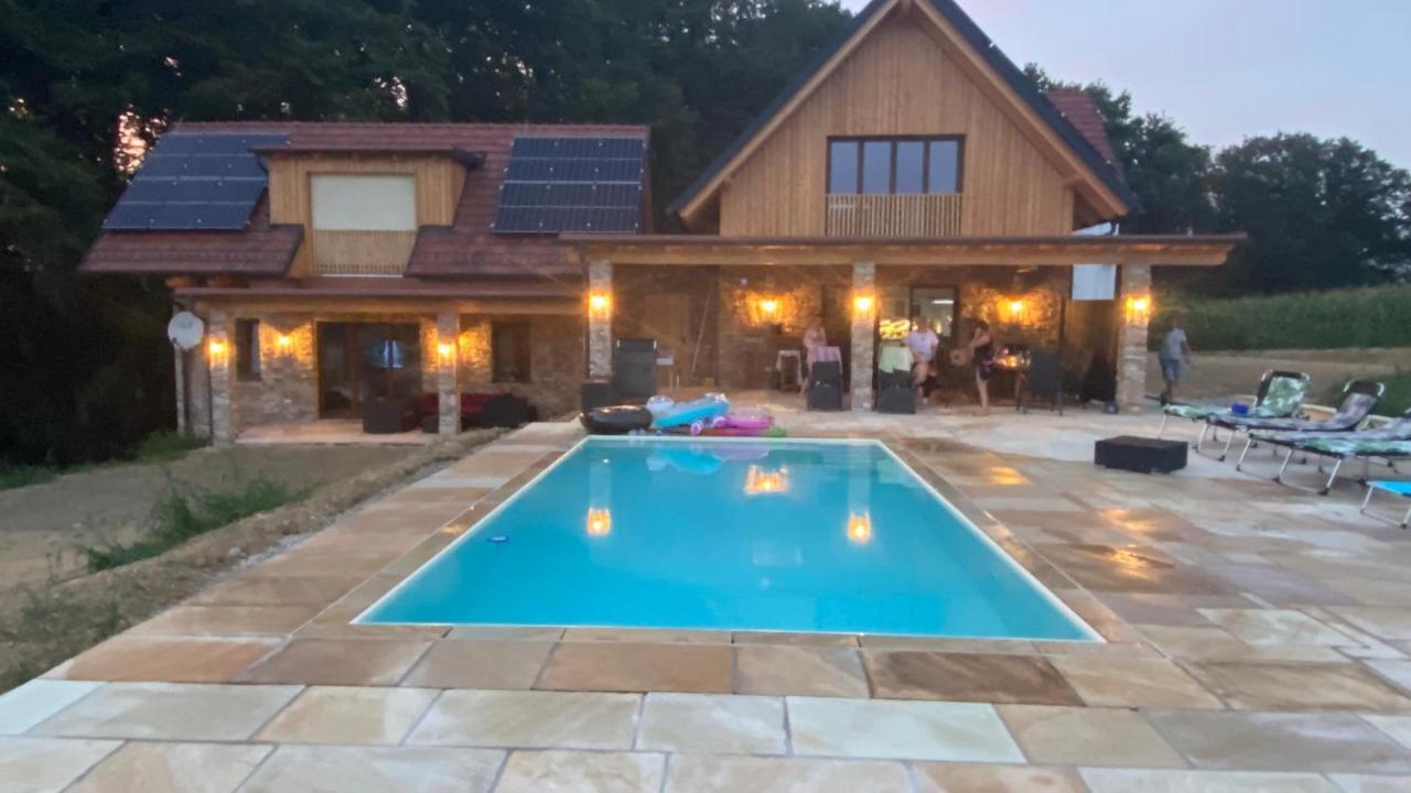 Landvilla Sinelia Premium Dietersdorf am Gnasbach ภายนอก รูปภาพ
