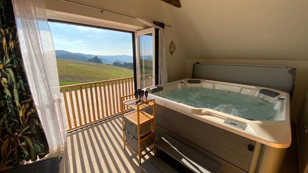 Landvilla Sinelia Premium Dietersdorf am Gnasbach ภายนอก รูปภาพ