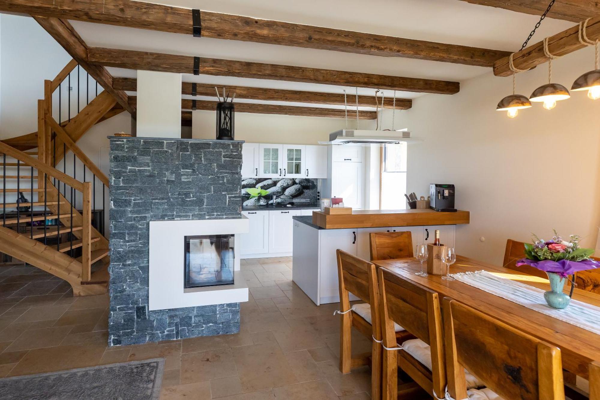 Landvilla Sinelia Premium Dietersdorf am Gnasbach ภายนอก รูปภาพ